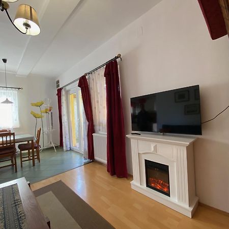 Villa Elisa Vonyarcvashegy Extérieur photo